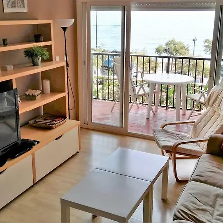 Perla 2 Paseo Maritimo דירה פואנגירולה