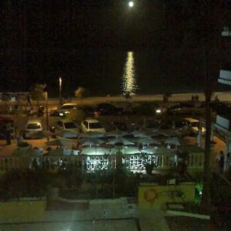 Perla 2 Paseo Maritimo *